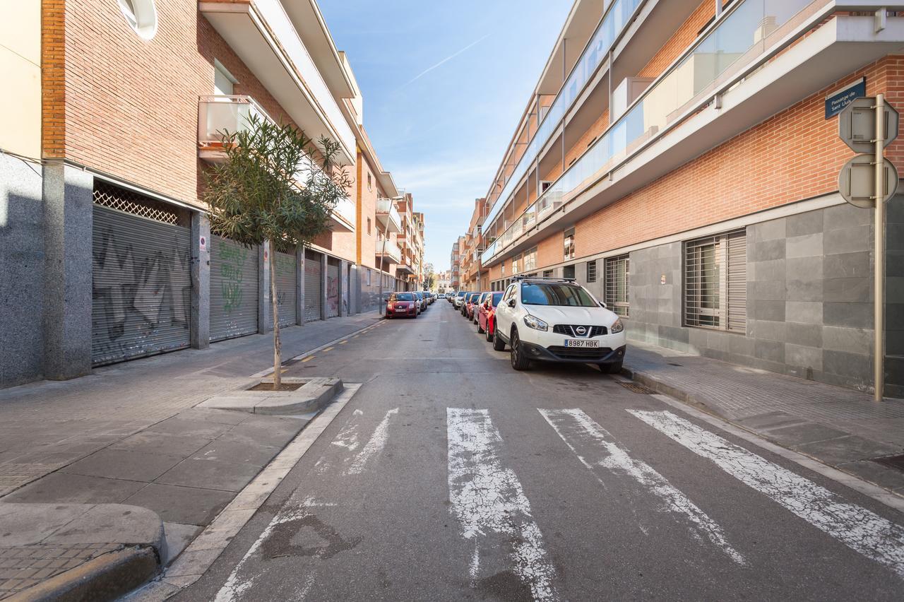 Apartamentos Cornellalux 2 Cornellà de Llobregat Exterior foto