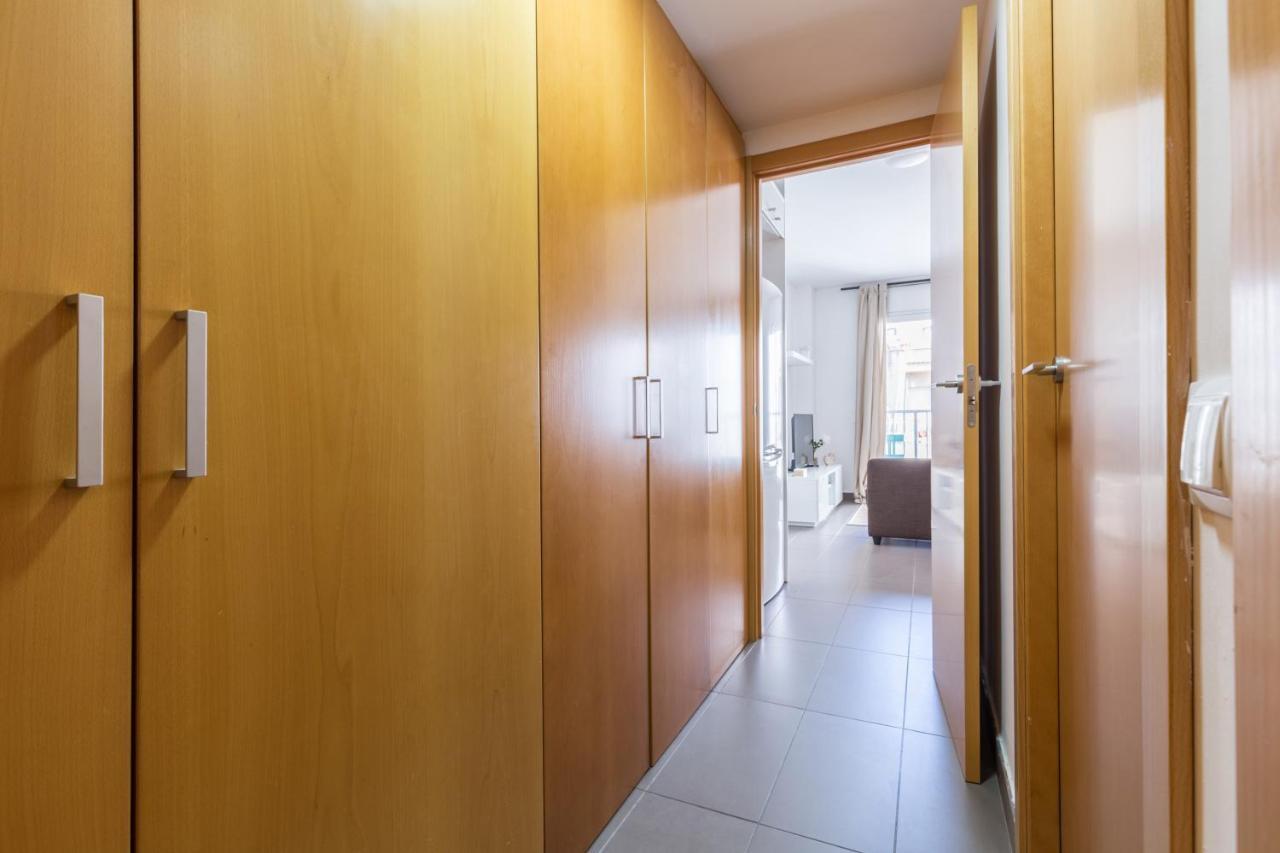 Apartamentos Cornellalux 2 Cornellà de Llobregat Exterior foto
